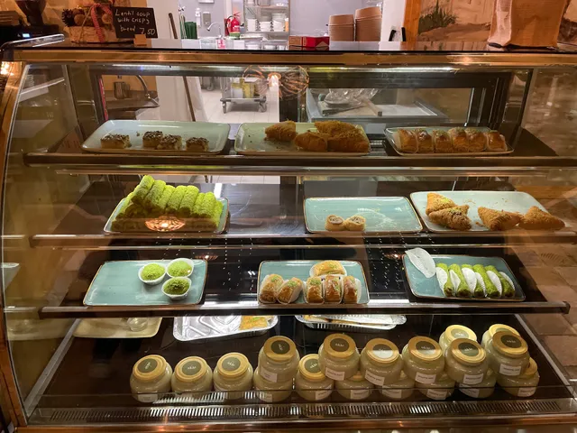 Akle - Lebanese Cuisine