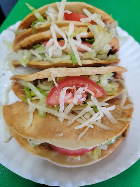 Sazon con Amor (Food trailer)