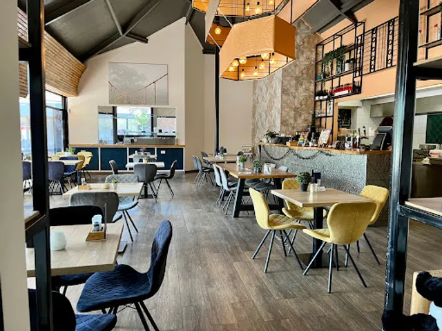 't Hart van Dieren - Sushi & Tapas