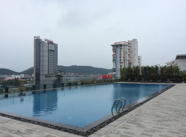 Hanzhou Bay Universal Hotel