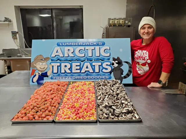 Lumberjack's Arctic Treats