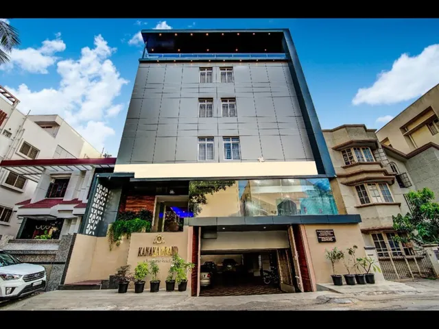 Kanaka Grand Hebbal Hotel Bangalore