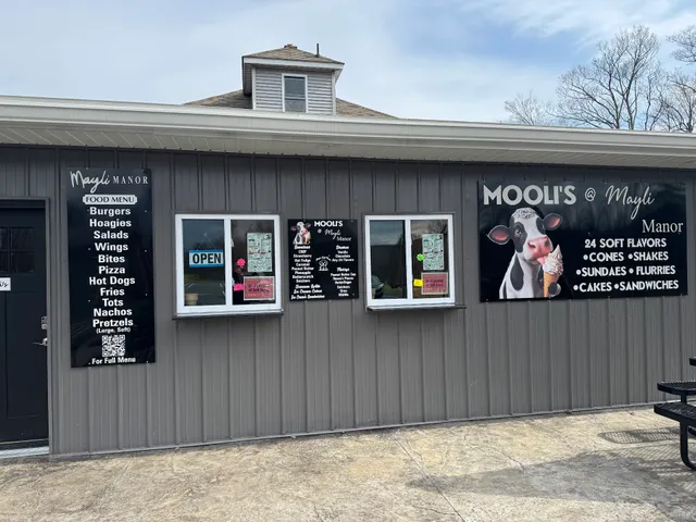 Mooli’s Ice Cream @ Mayli Manor