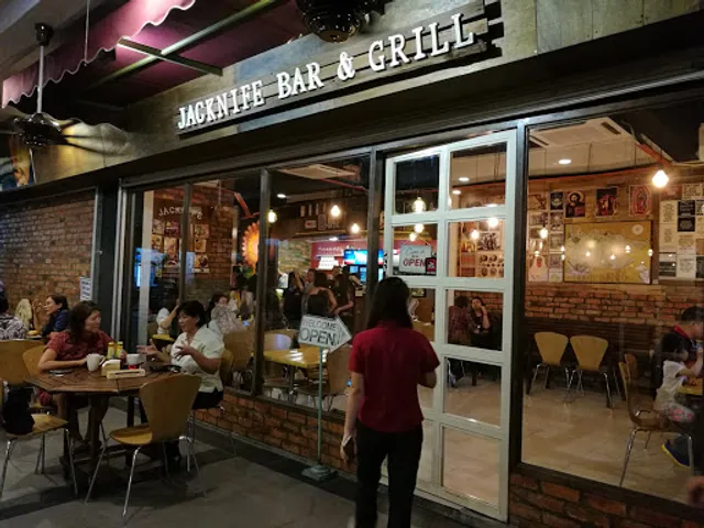 Jacknife Bar & Grill