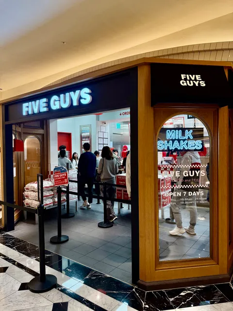 Five Guys Express Terminal