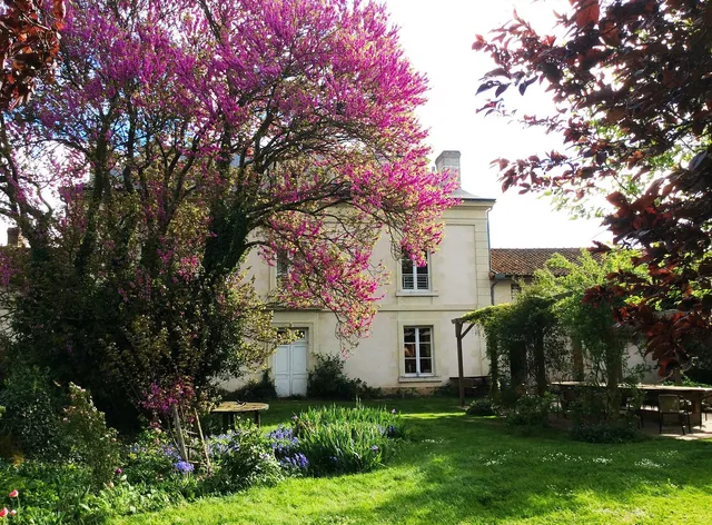 Fougeray Holding Rooms & Table Hosts