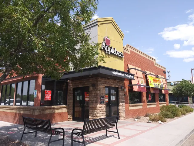 Applebee's Grill + Bar