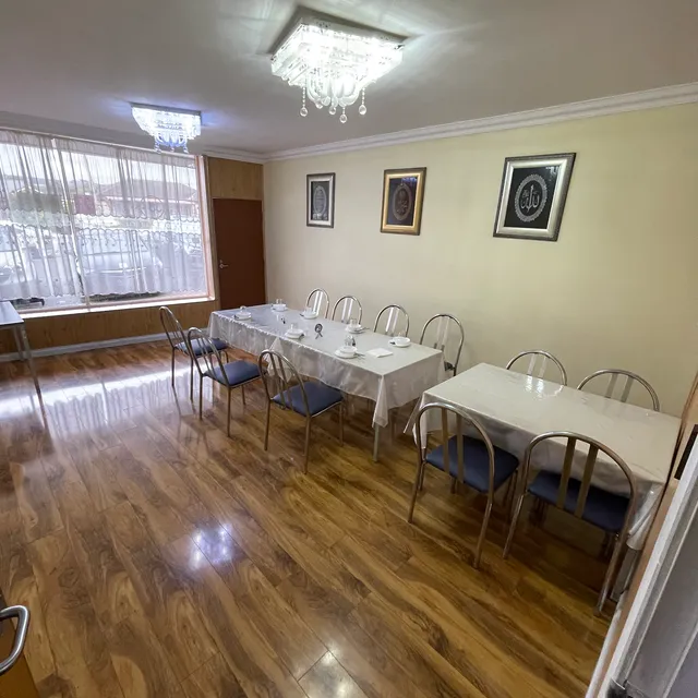 Tarim Uyghur Restaurant SA