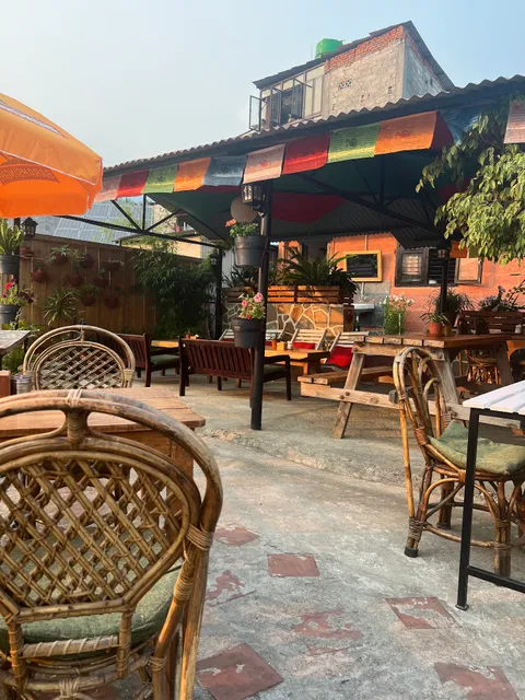 Silk Road restaurant and Bar