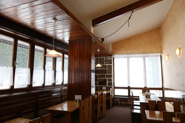 Penzion a restaurace Krmelec