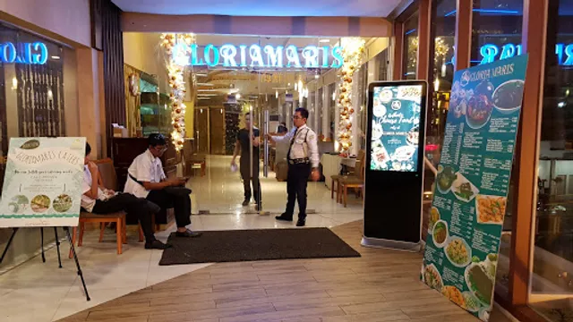 Gloria Maris Eastwood Mall