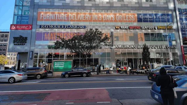 Raymour & Flanigan Furniture and Mattress Store