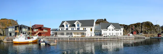 Hamn i Senja, Senja Reiseliv (Senja Travel)