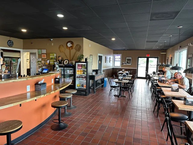 Mangia Macrina's Wood Fired Pizza