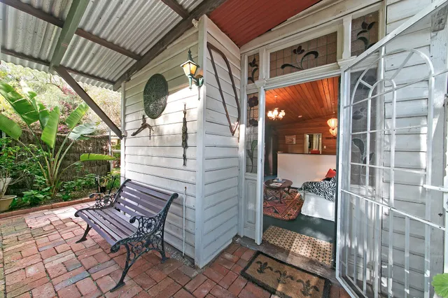 Hillside Country Retreat