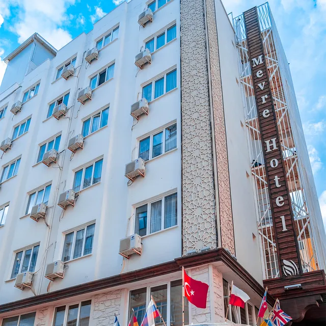 Mevre Hotel