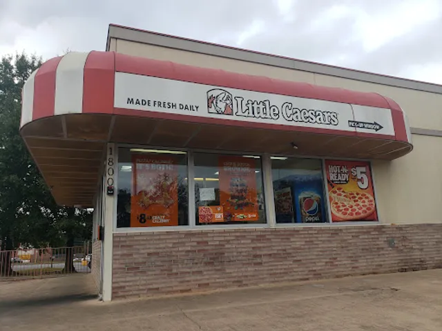 Little Caesars Pizza