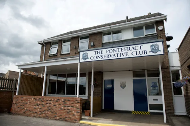 Pontefract Conservative Club