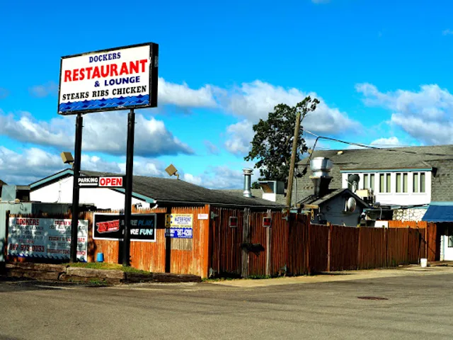Dockers Restaurant, Fox Lake