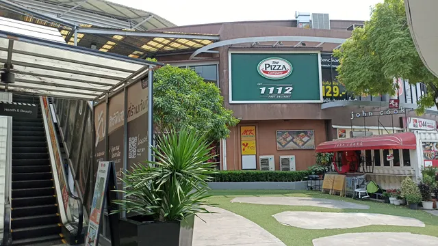 KFC The Scene Town in Town