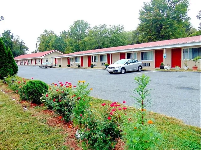 Red Carpet Inn Duncannon, PA