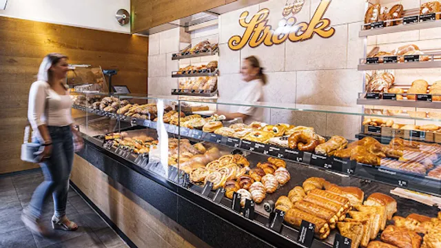 Ströck - Friedensbrücke U-Bahn