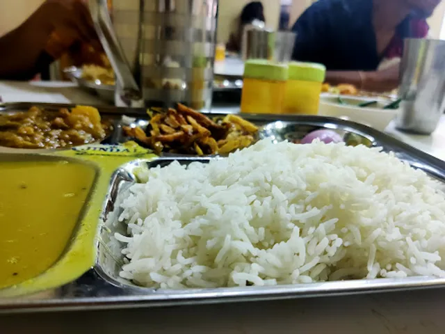 Satyanarayan Hindu Hotel