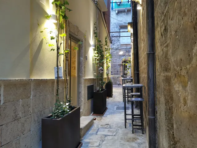 DIONISO Bed & Wellness