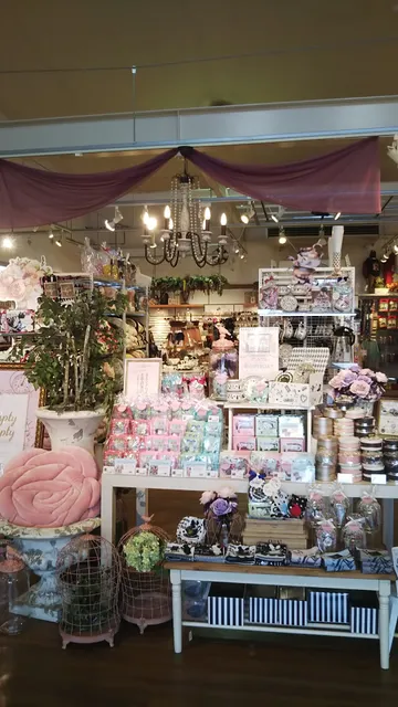 Hanputidanputi Okazakiten