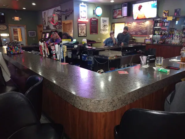 Anglers Bar & Grill and Campground