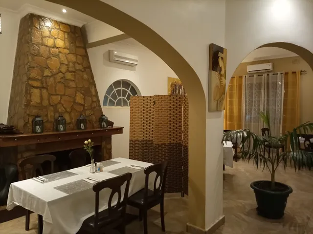 Restaurant la bonne 𝚏𝚘𝚞𝚛𝚌𝚑𝚎𝚝𝚝𝚎 💛💛💚 lubumbashi