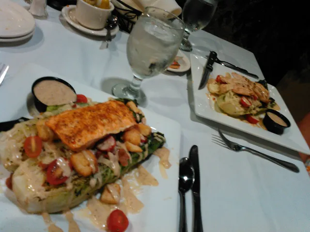 Olive's At Chautauqua Suites