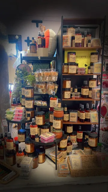 Wood & Cotton Co. Boutique