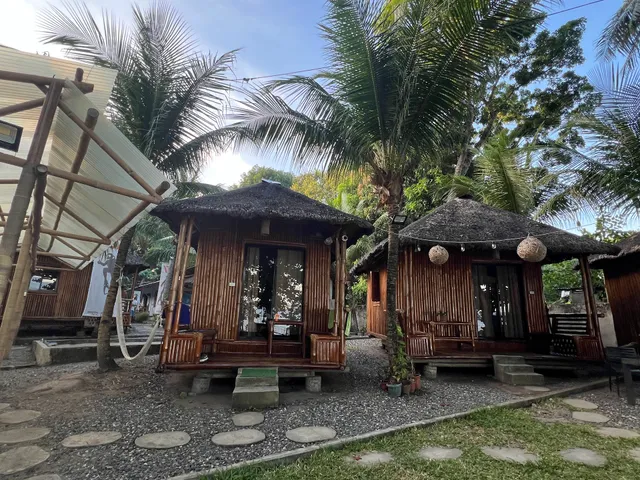 La Tortue Diving Center & Beach Resort Dauin