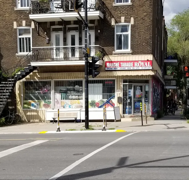 Marche Tabagie Royal Plus