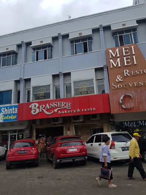 Brasserie Bakery & Cafe Sudirman