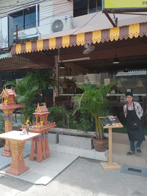 Chekhoff restaurant & bakery