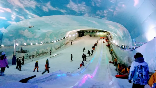 阿尔卑斯·冰雪世界