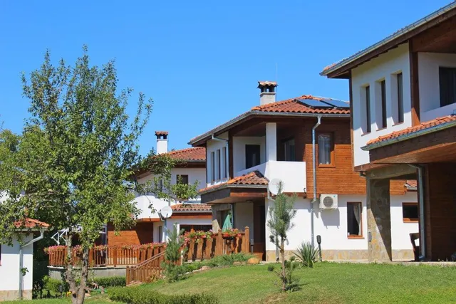 Хотелски комплекс "Синджирите"