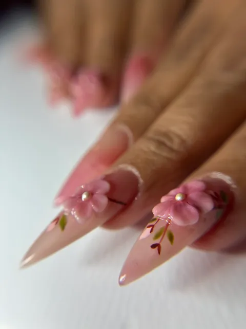 G. Nails Studio