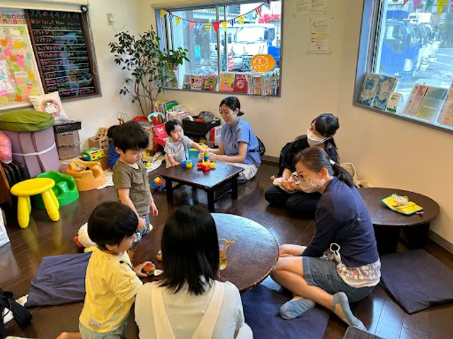 親子の居場所カフェhahaco