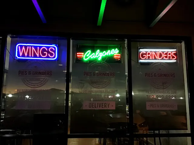 Colorado Springs Pies and Grinders