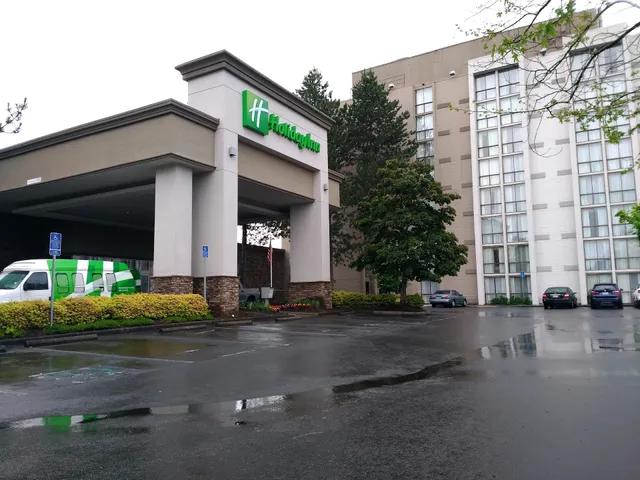 Holiday Inn Portland-Airport (I-205) by IHG
