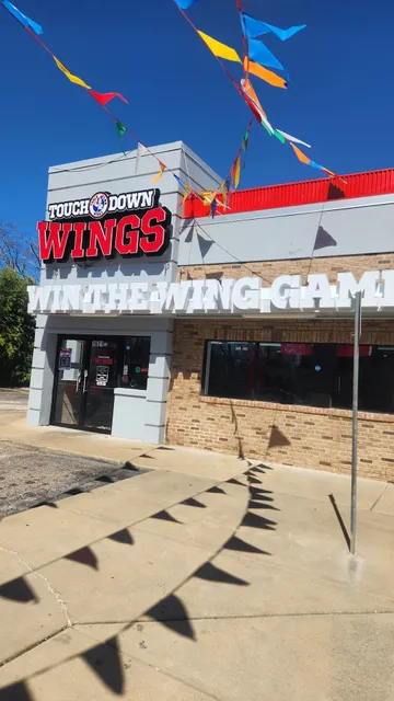 TouchDown Wings