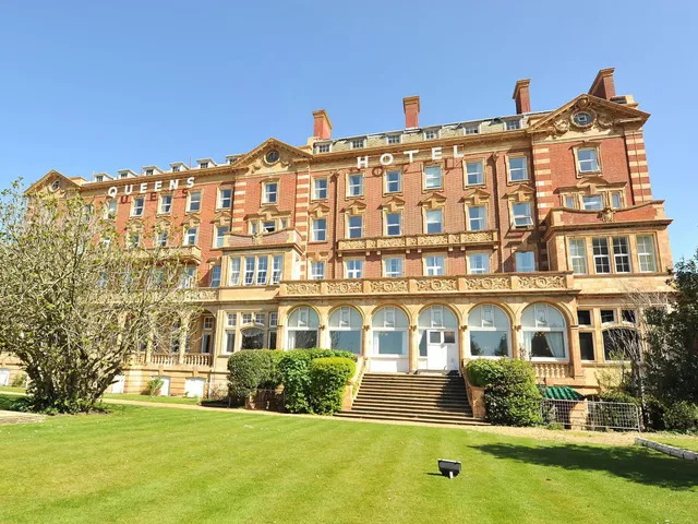The Queens Hotel Portsmouth
