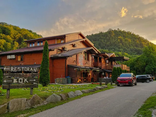 Етно село Бок