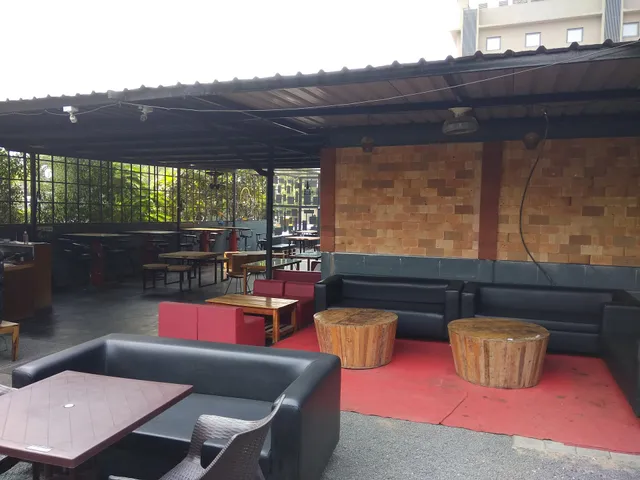 Tephra Lounge Restaurant