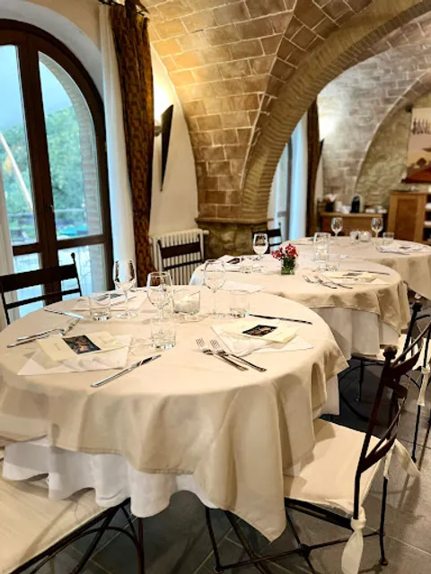 Ristorante Agriturismo Aia Leccioni