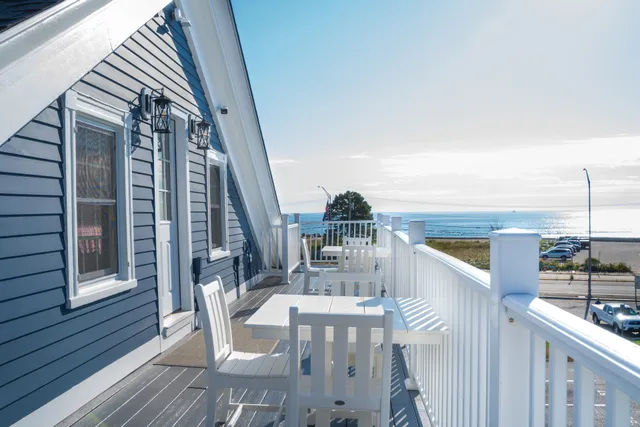 935 Ocean, A Beachside Inn