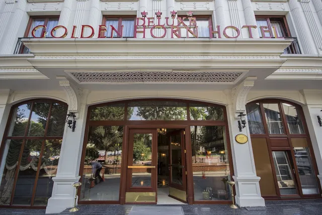 Deluxe Golden Horn Hotel